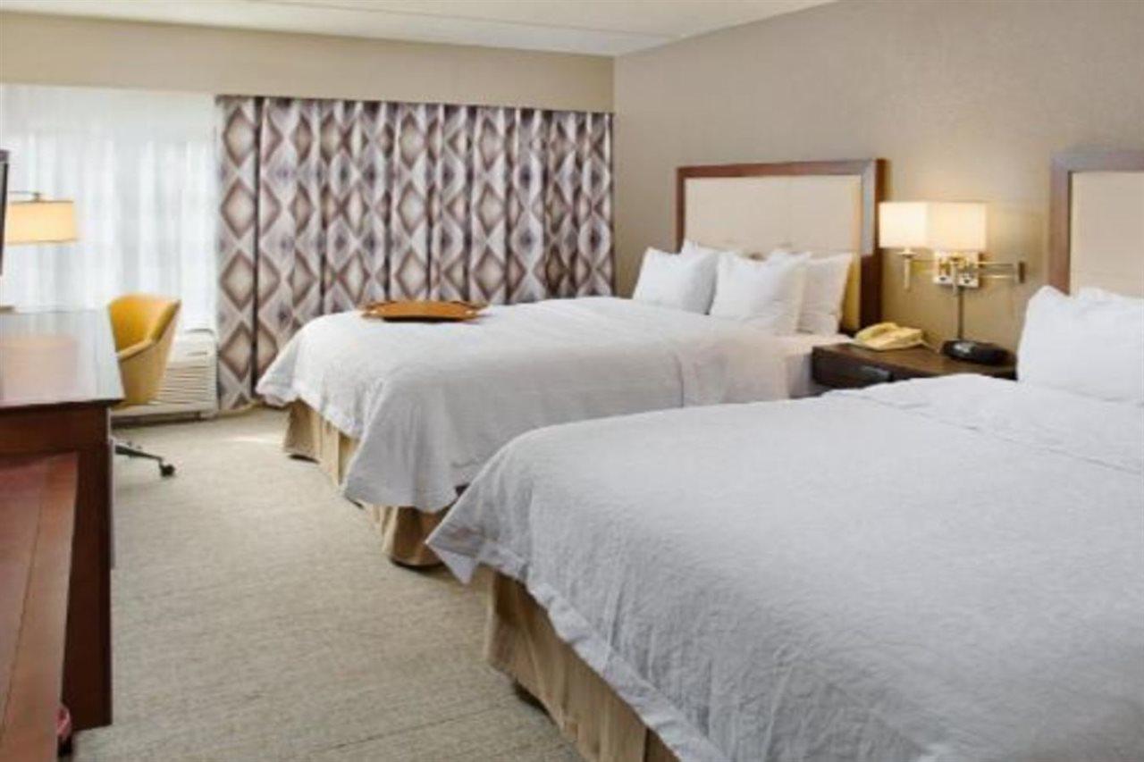 Hampton Inn Philadelphia/Willow Grove Εξωτερικό φωτογραφία