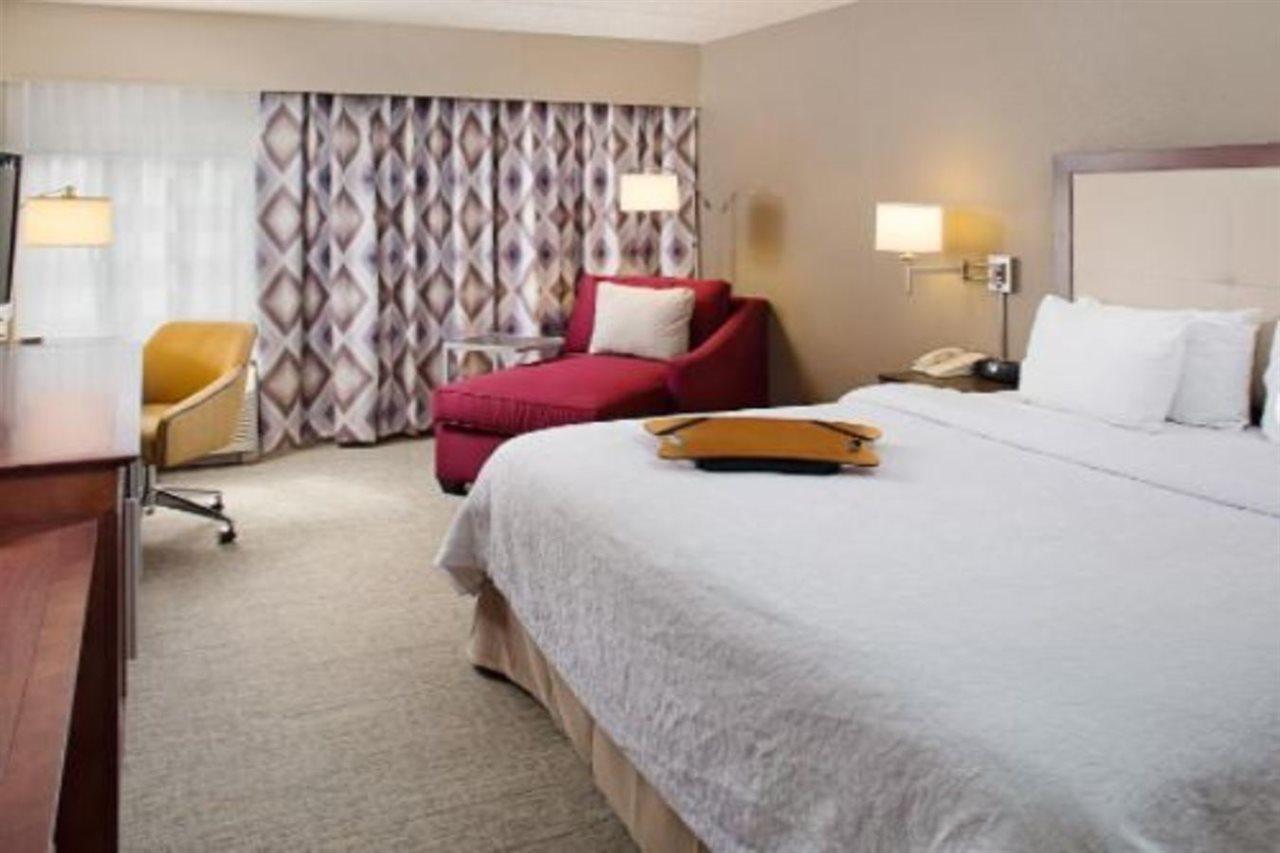 Hampton Inn Philadelphia/Willow Grove Εξωτερικό φωτογραφία