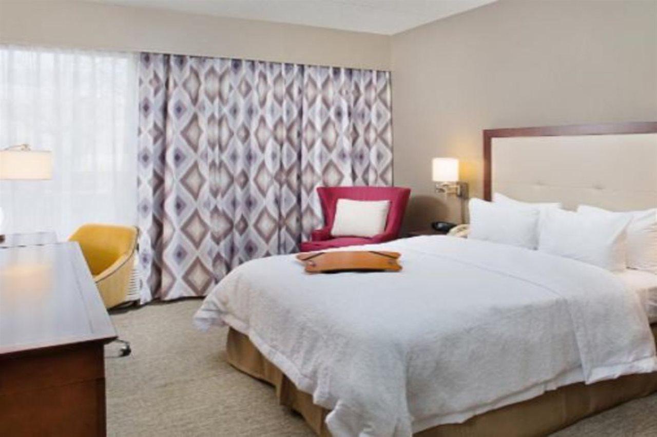 Hampton Inn Philadelphia/Willow Grove Εξωτερικό φωτογραφία