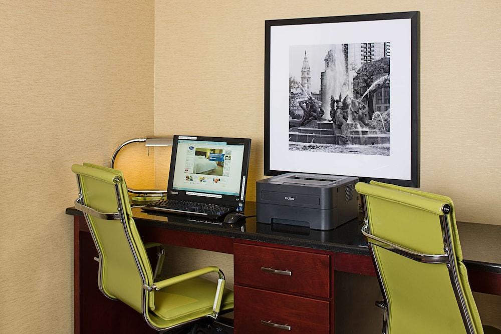 Hampton Inn Philadelphia/Willow Grove Εξωτερικό φωτογραφία