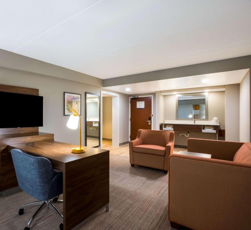 Hampton Inn Philadelphia/Willow Grove Εξωτερικό φωτογραφία